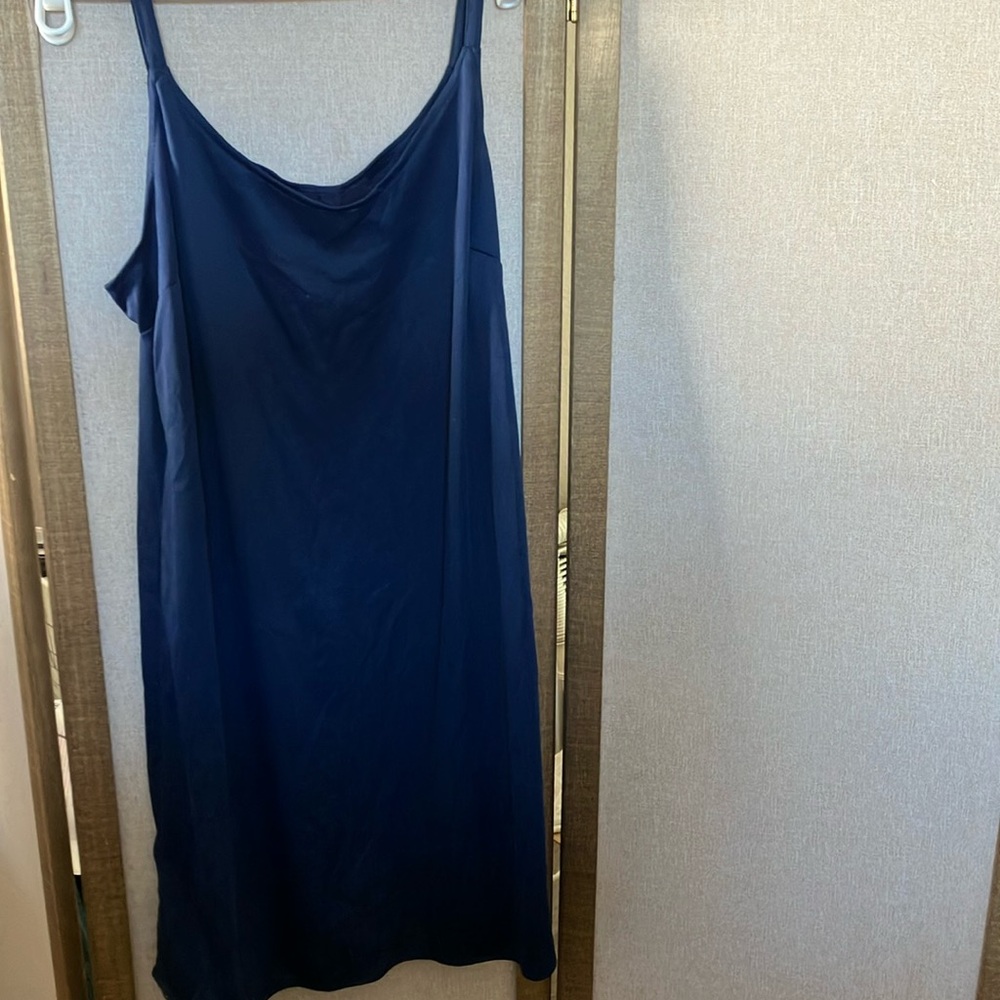 FINAL MARKDOWN Hillard & Hanson Blue slip style dress 14